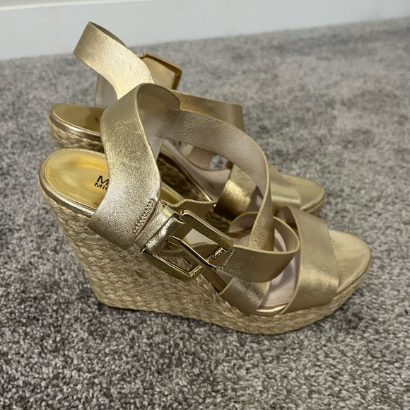 Michael Kors wedges - Picture 2 of 4